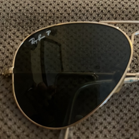 RayBan Aviators - Picture 2 of 4